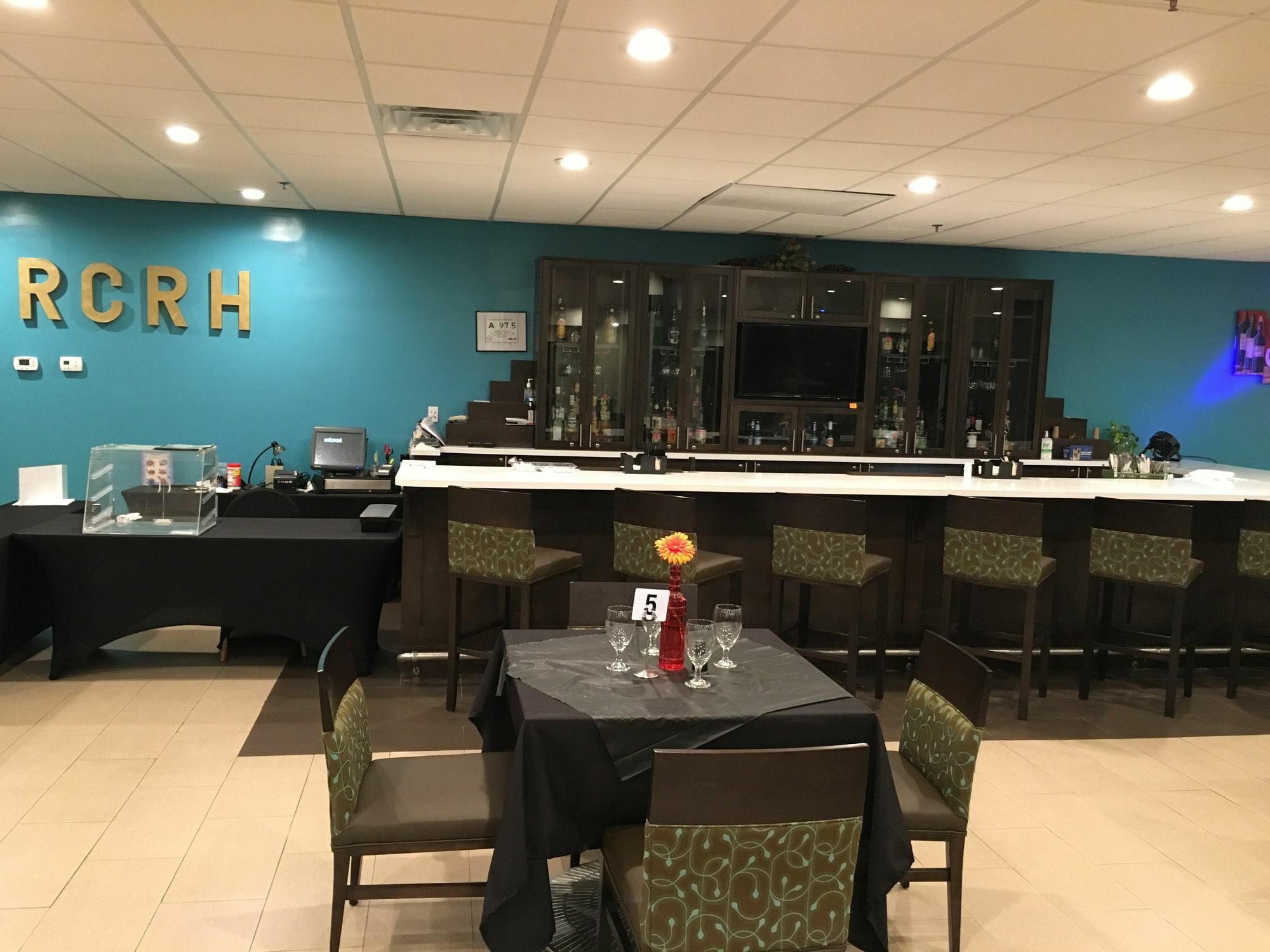 מלון Ramada Plaza By Wyndham Charlotte South End Airport מראה חיצוני תמונה